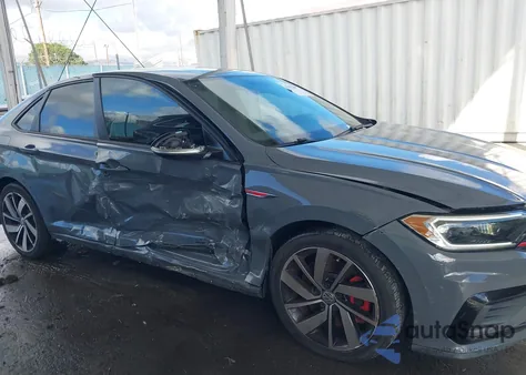 2019 Volkswagen Jetta Gli 2.0T Autobahn/2.0T S/35Th Anniversary Edition from USA, damaged, VIN 3VW6T7BU0KM207611